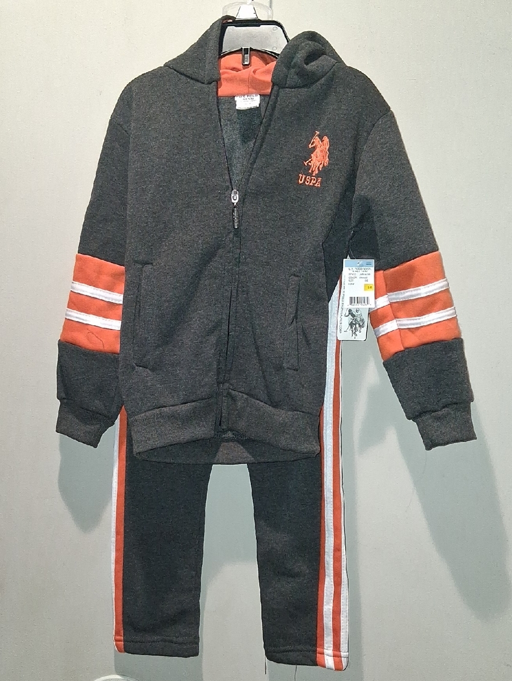 NWT Kids Two Piece Jogger